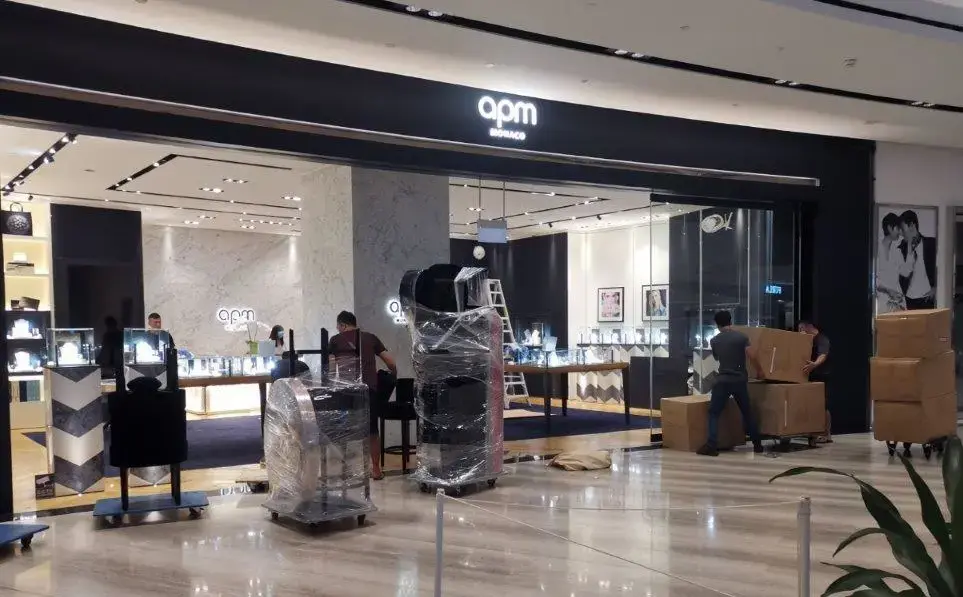 Project for a world-famous fashion and luxury jewellery retailer 
