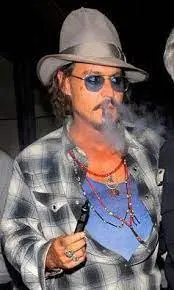 Johnny Depp vaping picture