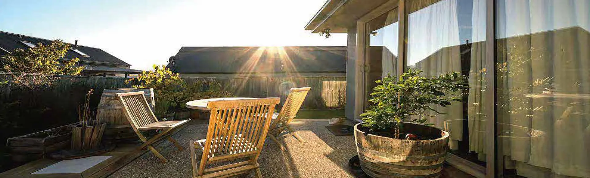 solar flood lights outdoor in your garden