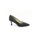 Wholesale height 6cm women fashionable pointed toe pump shoe in black embossed pu