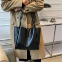Luxury Brand Designer Large Capacity Shoulder Bags for Women 2022 Leather Handbags Luxury Ladies Purse Fashion Shoulder Bags