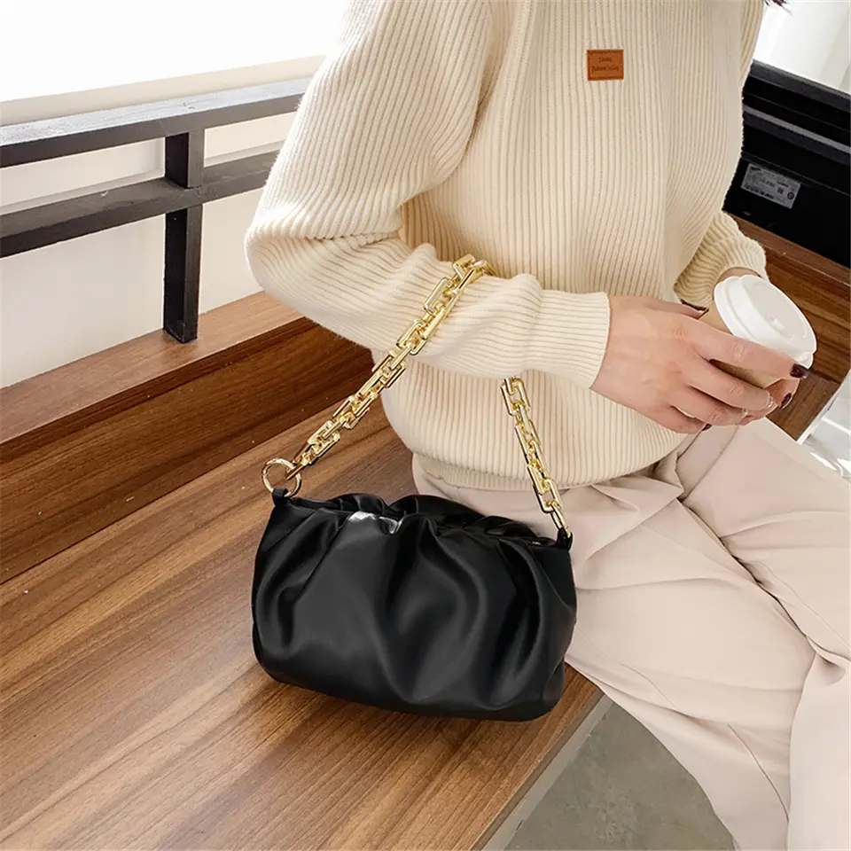 High-Quality-Soft-Leather-Cloud-Acrylic-Chain-Shoulder-Bags-for-Women-2022-Single-Shoulder-Bag-Purse16