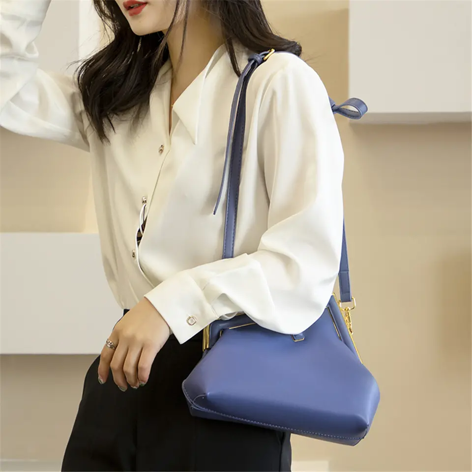 High-Quality-Leather-Shoulder-Bags-for-Women-2021-Luxury-Designer-Handbag-Leisure-Simple-Crossbody-Saddle-Bag17