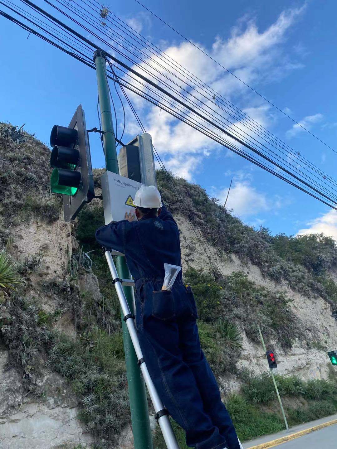 Traffic controller in Ecuador