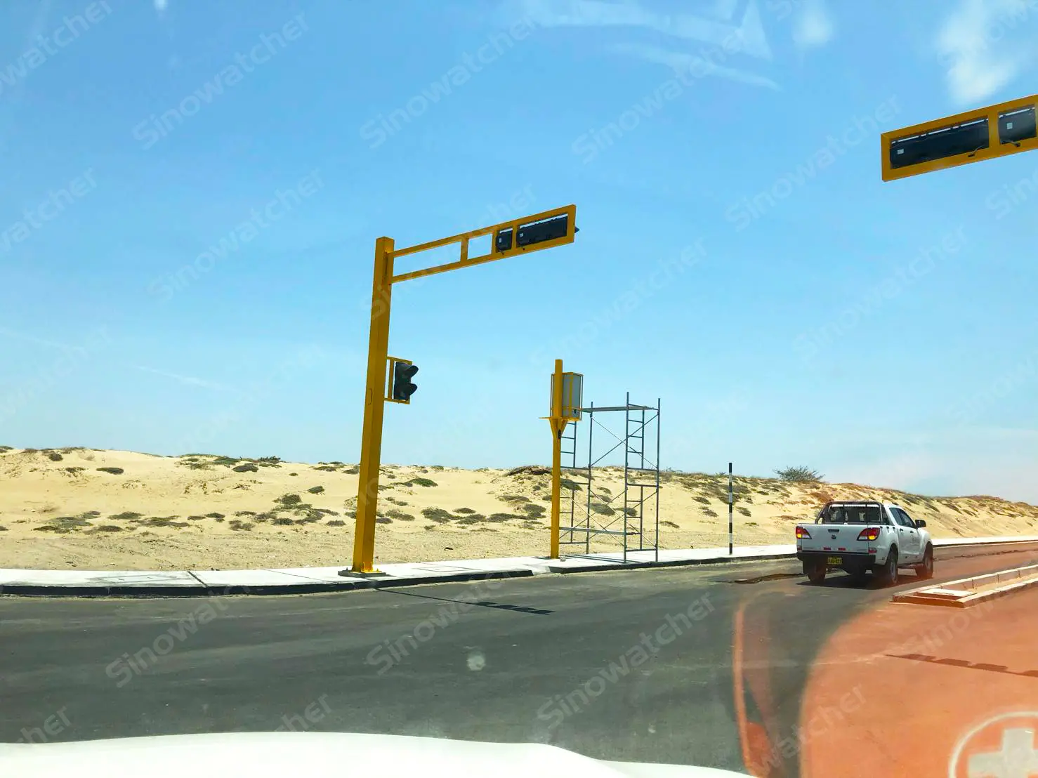 led traffic lights in Peru