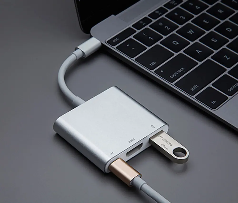USB 3.1 Multiport Adapter (7)
